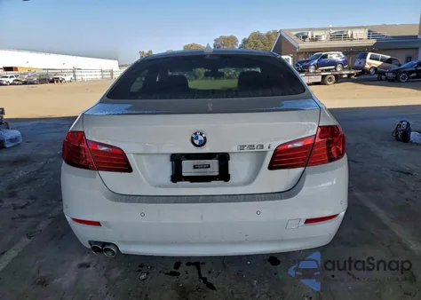 2015 BMW 528 I z USA, uszkodzony, nr VIN WBA5A5C55FD516604